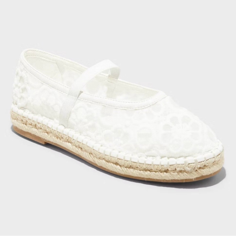 NWT Women's White Lace Espadrille Mary Jane Flats 9.5